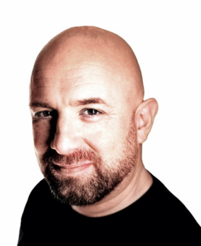 Photo Gerald Holubowicz